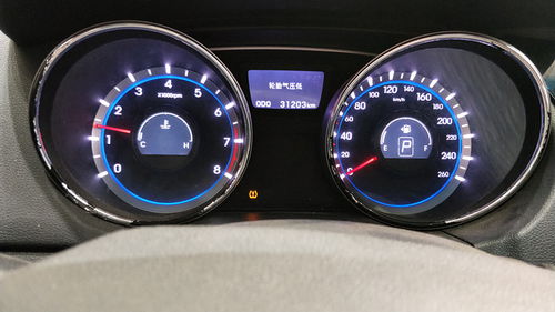 精品二手車火爆銷售——車務通，您的優(yōu)質選擇