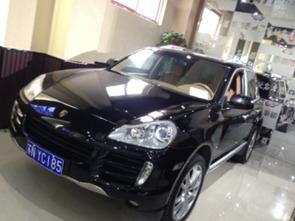 寶馳名車館 精品二手車銷售與售后回貸服務的專業(yè)選擇